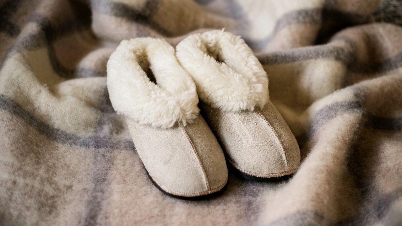 KAROO RANCHING Sheepskin Slippers - Ladies - Image 3